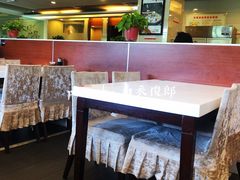 -小六汤包砂煲菜(文景路店)