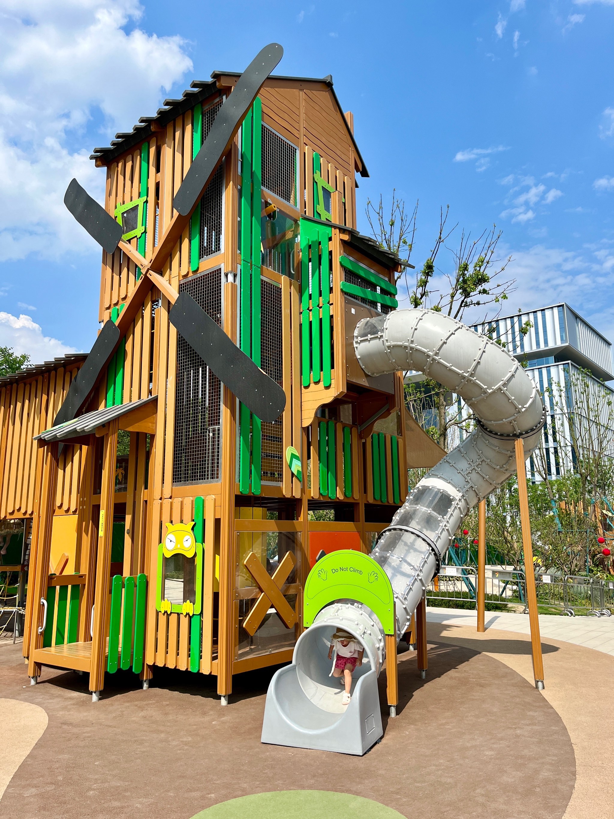 成都遛娃闯入春日花海🌸还有免费乐园‼️