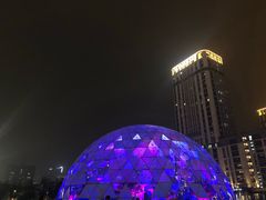 -南京眼步行桥