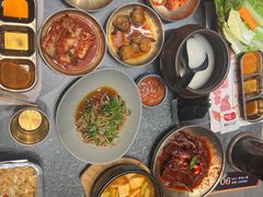 -草家酱蟹炭火烤肉店(珲春南路二店)