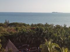 -三亚湾海居铂尔曼度假酒店