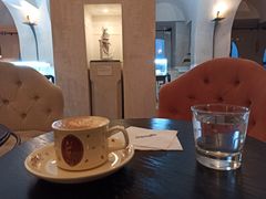 -Me Coffee下午茶艺术空间