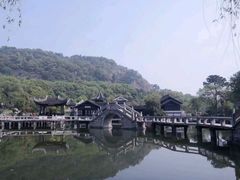 -灵岩山风景区