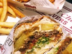 -The Habit Burger Grill 哈比特汉堡(爱琴海店)