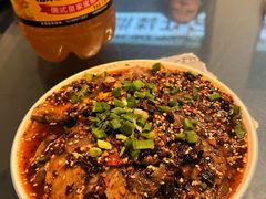 红油牛腱肉-柴窝堡22号辣子鸡·传承新疆菜