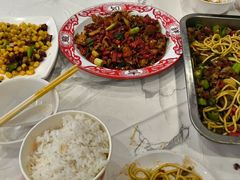 -江城燕子大排档(江汉路步行街店)