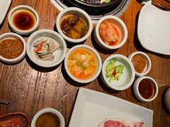 -萨拉伯尔(燕莎友谊商城店)
