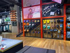 -李宁(大宁国际旗舰店)