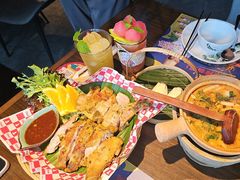 泰味烤鸡-泰妃殿(宏伊国际广场店)