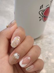 -Momo nail 日系美甲
