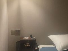 -钧熙良品·足道spa(曹山路纯水岸店)
