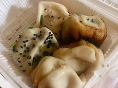 小杨生煎-小杨生煎(南京东路食品一店)