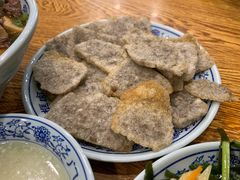 老北京炸灌肠-门框胡同百年卤煮(新街口店)