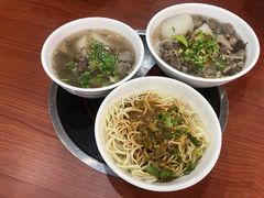 -阿波潮汕牛肉火锅·汤粉面(拱北店)