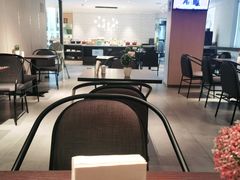 -深圳龙华大浪商业中心亚朵X酒店