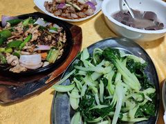 -长坦新鲜猪什夜宵广场