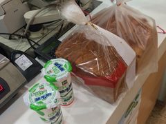 -光明牛奶棚(南泉店)