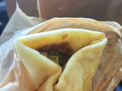 -胡万串饼(轻工大木桥小区店)