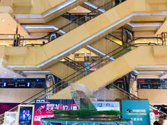 店内环境-米莱欧百货(吉利店)