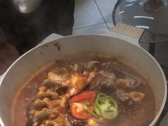 -刘姐啤酒鱼民族演艺餐厅(西街总店)