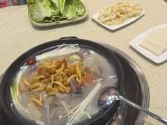 -九寨特色牦牛肉汤锅 羊肉汤锅