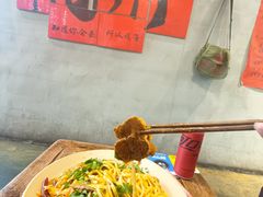 -方铲铲·成都板凳面(滨江银泰店)
