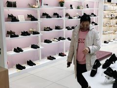 -云柏鞋业(十里堡店)