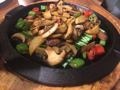 -阿罗新疆菜(人民广场店)