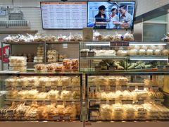 面包甜点陈列柜-白玉兰食品(甜云店)