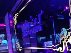 -温莎KTV(珠江路店)