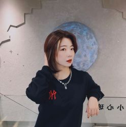 -变画·发型STUDIO