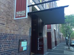 -Pancakes on the rocks(Darling Harbour)