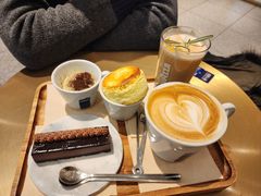 -LAVAZZA拉瓦萨咖啡(上海金融街店)