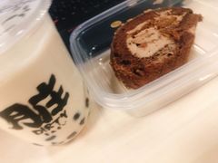 -三三烘焙坊(滨江店)