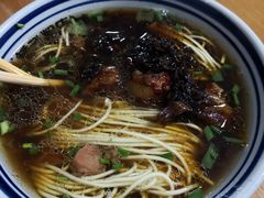-矮子粉店1985·长沙米粉(湘春路店)