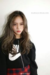 -Miracle集简美发沙龙