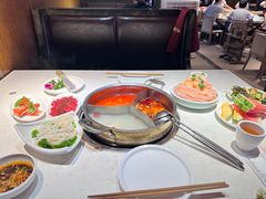 -周师兄大刀腰片火锅(洪崖洞旗舰店)