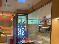 -小鱼小牛(世欧广场店)