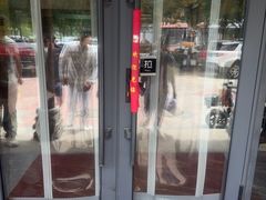 -高玛纳驴肉火烧(一世界店)