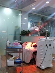 -痘院士专业祛痘皮肤管理