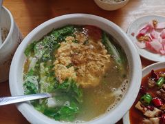 -茅屋大酒店
