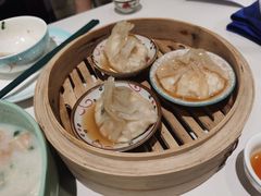 鲍鱼捞汁燕皮虾饺皇-喜势点·糖沙翁手工茶点·本地人茶居(永庆坊店)