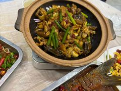 -江城燕子大排档(江汉路步行街店)