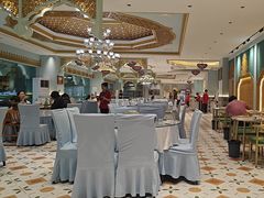 -马尔龙新疆饭店·清真(瑞景店)