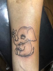 -椿树下·Tattoo纹身工作室