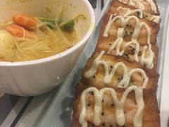 -新大咀港式茶餐厅(宝山万达店)