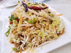 凉拌大白菜-那达慕蒙古风味酒楼