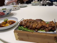 -梅花香里大酒店(郁金香路店)