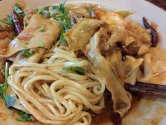 -方铲铲·成都板凳面(滨江银泰店)