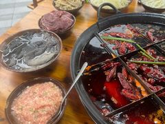 -正南齊北重庆老火锅(光华村直营店)